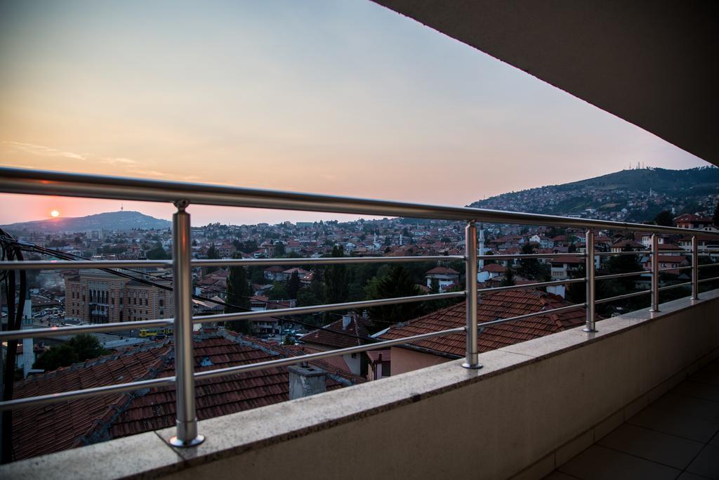 Villa Sky Сараево Стая снимка